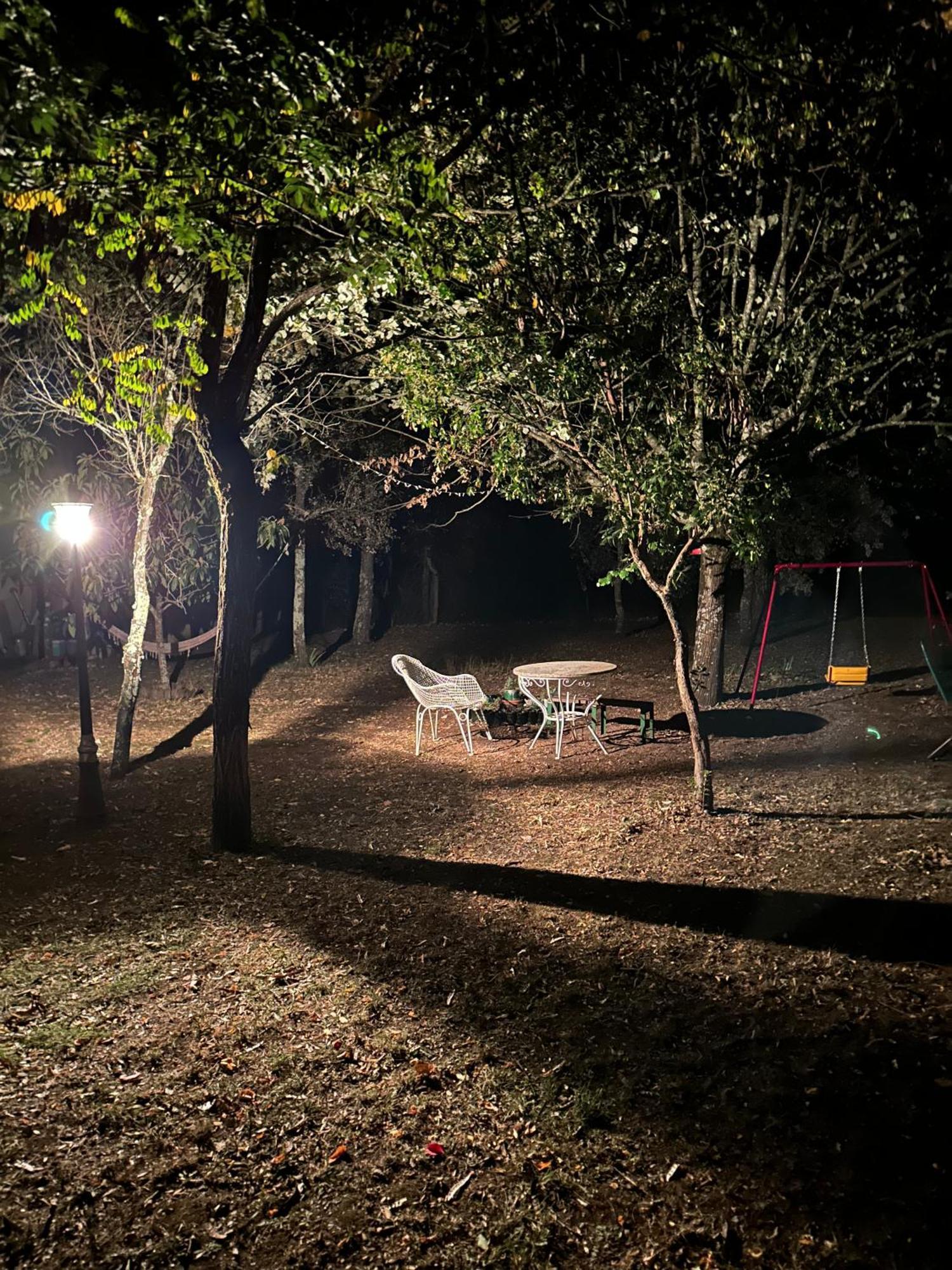 Casa Triano Entre Montanas, Rio Y Cielo De Estrellas Albanya Εξωτερικό φωτογραφία