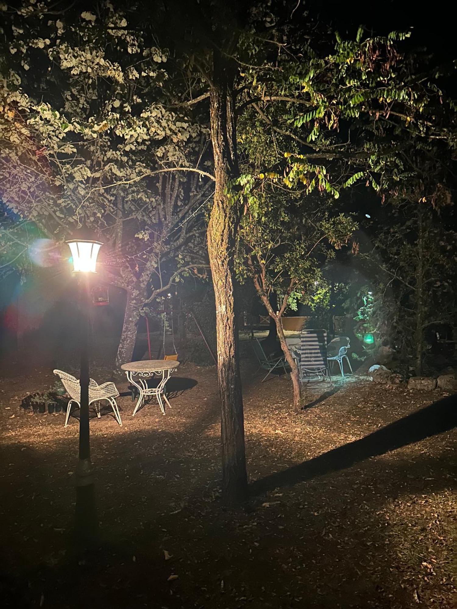 Casa Triano Entre Montanas, Rio Y Cielo De Estrellas Albanya Εξωτερικό φωτογραφία